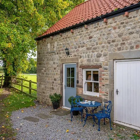 Waterside Holiday home Harrogate